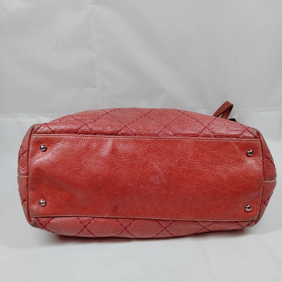 Chanel Tote  Red Leather - Picture 5 of 8